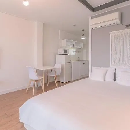 Tinkerbell Pension Gyeongju Exterior photo